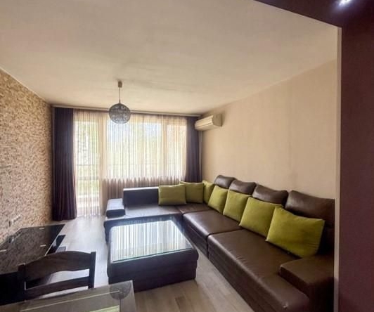 Дава се под наем Двустаен апартамент в София, Студентски град - 88 кв.м за 699 € - Снимка #1