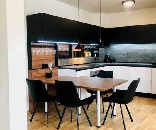 Двустаен апартамент в София, Студентски град - 75 кв.м за 1694 €/кв.м - Снимка #1