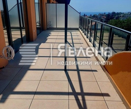Тристаен апартамент в Варна, м-т Траката - 160 кв.м за 1219 €/кв.м - Снимка #1
