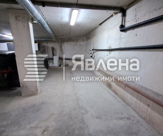 Гараж / Паркомясто в Варна, Левски - 20 кв.м за 1300 €/кв.м - Снимка #1
