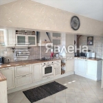 Дава се под наем Тристаен апартамент в Бургас, Възраждане - 97 кв.м за 767 € - Снимка #1