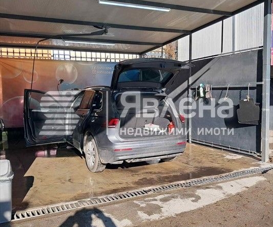 Магазин в Варна, Левски - 500 кв.м за 154 €/кв.м - Снимка #1