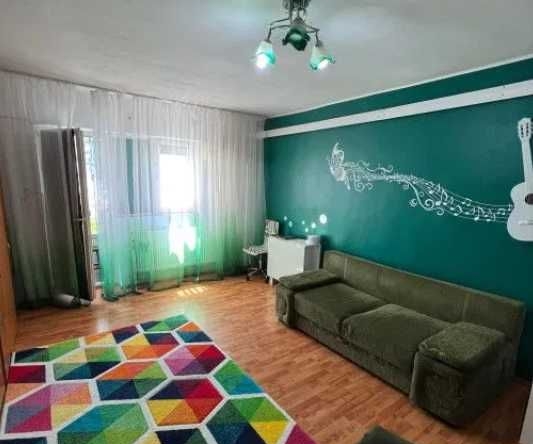 Дава се под наем Двустаен апартамент в Пловдив, Център - 44 кв.м за 188.7 € - Снимка #1