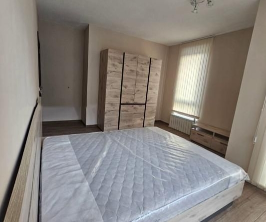 Дава се под наем Тристаен апартамент в София, Дружба 2 - 82 кв.м за 725 € - Снимка #1