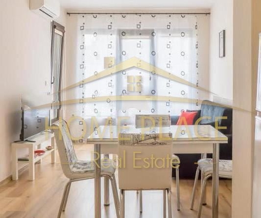 Дава се под наем Двустаен апартамент в Варна, Левски - 65 кв.м за 598.23 € - Снимка #1