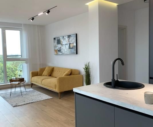 Дава се под наем Двустаен апартамент в София, Витоша - 70 кв.м за 750 € - Снимка #1