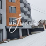 Дава се под наем Гараж / Паркомясто в Кърджали, Резбарци - 56 кв.м за 99.45 € - Снимка #1