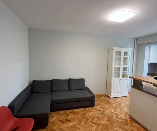 Дава се под наем Двустаен апартамент в София, Младост 1 - 44 кв.м за 500 € - Снимка #1