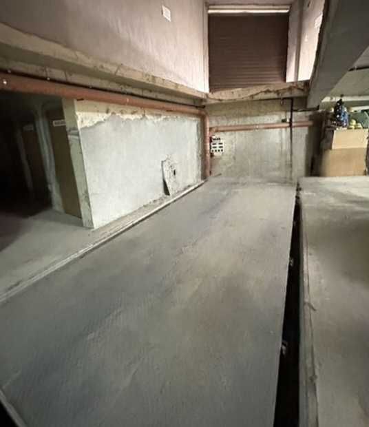 Гараж / Паркомясто в София, 7-ми 11-ти километър - 14 кв.м за 215 €/кв.м - Снимка #1
