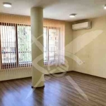 Тристаен апартамент в Бургас, Център - 113 кв.м за 1637 €/кв.м - Снимка #1