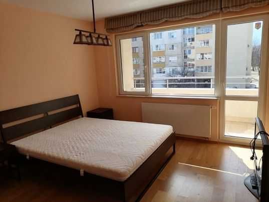 Дава се под наем Двустаен апартамент в София, Младост 1А - 70 кв.м за 373.83 € - Снимка #1