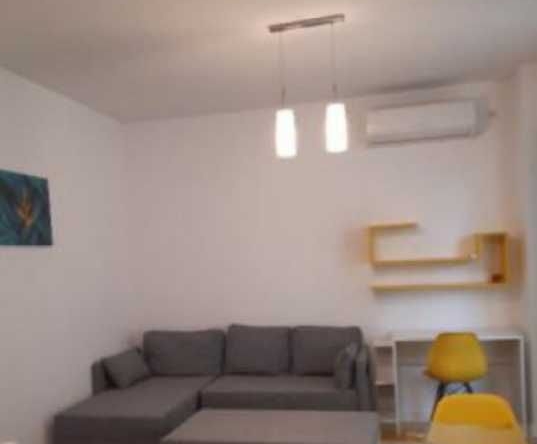 Дава се под наем Тристаен апартамент в Пловдив, Мараша - 83 кв.м за 295.8 € - Снимка #1