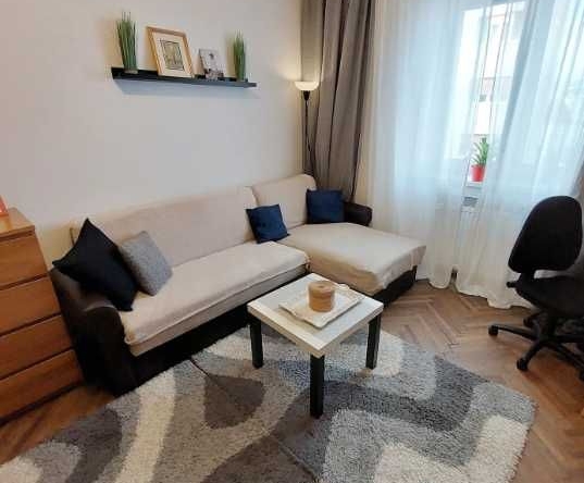 Дава се под наем Едностаен апартамент в Пловдив, Каменица 2 - 37 кв.м за 178.5 € - Снимка #1