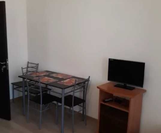 Дава се под наем Двустаен апартамент в Пловдив, Каменица 2 - 65 кв.м за 318.75 € - Снимка #1