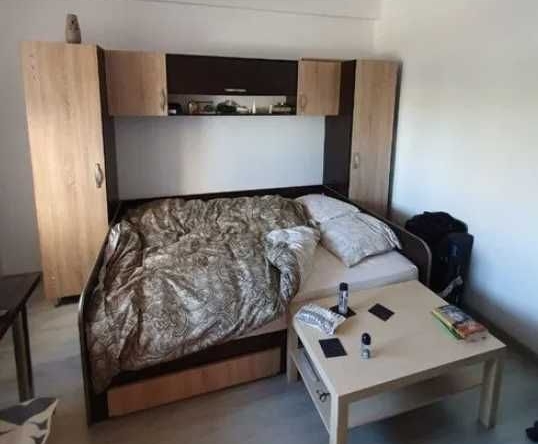 Дава се под наем Едностаен апартамент в Пловдив, Коматево - 45 кв.м за 153 € - Снимка #1