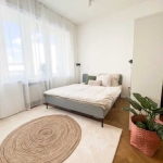 Дава се под наем Едностаен апартамент в Пловдив, Каменица 1 - 40 кв.м за 200 € - Снимка #1