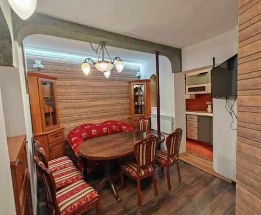 Дава се под наем Двустаен апартамент в София, Център - 60 кв.м за 500 € - Снимка #1