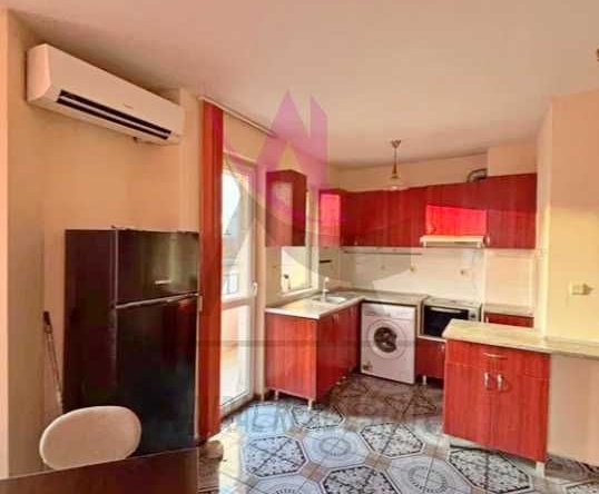 Дава се под наем Двустаен апартамент в Варна, Трошево - 65 кв.м за 375 € - Снимка #1