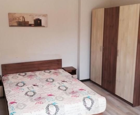 Дава се под наем Двустаен апартамент в София, Център - 70 кв.м за 650 € - Снимка #1