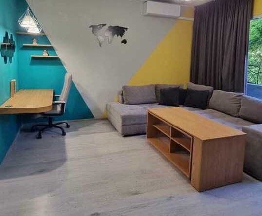 Дава се под наем Тристаен апартамент в Пловдив, Кючук Париж - 65 кв.м за 425 € - Снимка #1