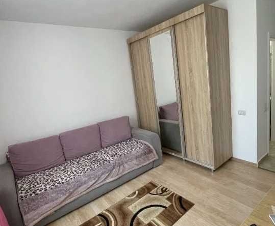 Дава се под наем Едностаен апартамент в Пловдив, Младежки Хълм - 45 кв.м за 178.5 € - Снимка #1