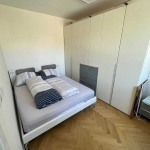 Дава се под наем Тристаен апартамент в Пловдив, Център - 96 кв.м за 418.2 € - Снимка #1