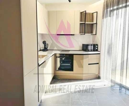 Дава се под наем Мезонет в Варна, Колхозен пазар - 60 кв.м за 639 € - Снимка #1