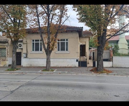 Къща в Русе, Веждата - 240 кв.м за 813 €/кв.м - Снимка #1