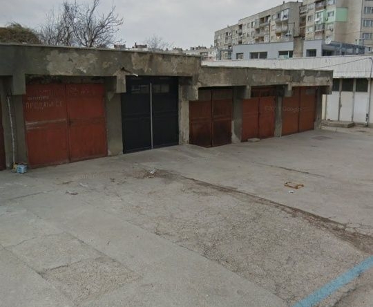 Гараж / Паркомясто в Силистра, Изток - 21 кв.м за 1032 €/кв.м - Снимка #1