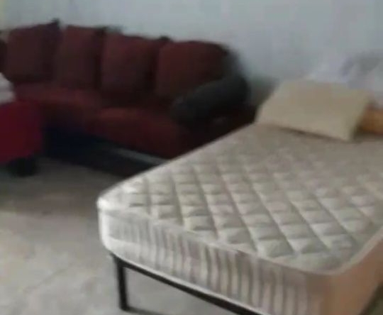 Дава се под наем Едностаен апартамент в Казанлък - 70 кв.м за 179.52 € - Снимка #1