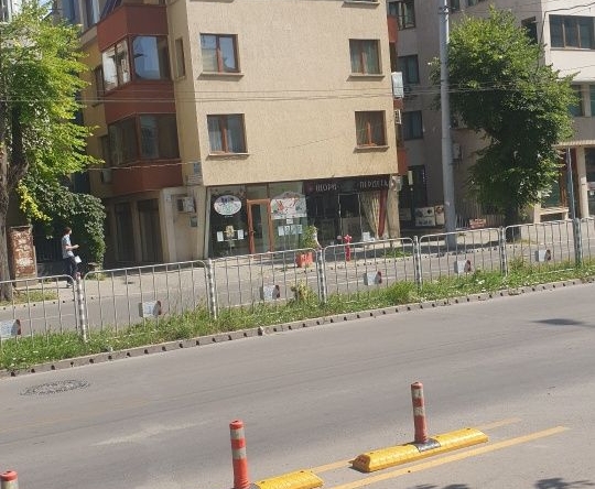 Дава се под наем Гараж / Паркомясто в Варна, ХЕИ - 18 кв.м за 76.5 € - Снимка #1