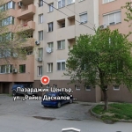 Дава се под наем Тристаен апартамент в Пазарджик, Окръжна болница - 80 кв.м за 300 € - Снимка #1