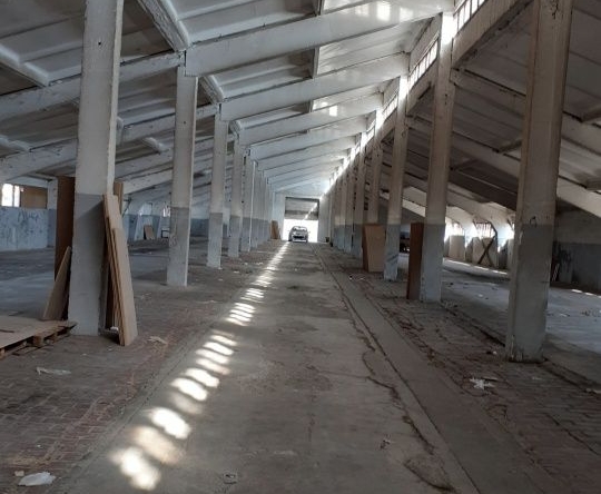 Дава се под наем Промишлена сграда в с. Юнаците, Област Пазарджик - 1600 кв.м за 1683 € - Снимка #1