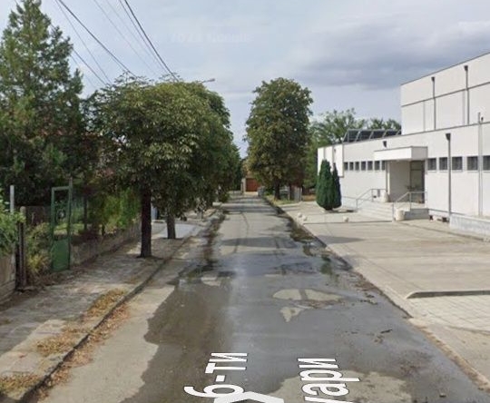 Къща в Айтос - 1100 кв.м за 337 €/кв.м - Снимка #1