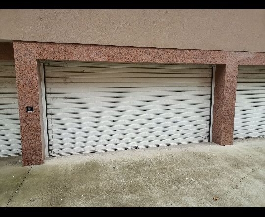 Гараж / Паркомясто в Кърджали, Възрожденци - 32 кв.м за 718 €/кв.м - Снимка #1