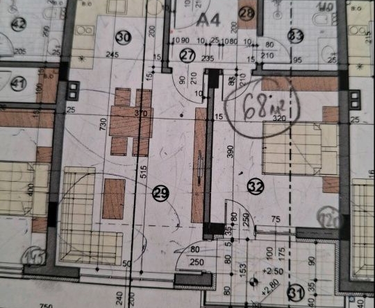 Двустаен апартамент в Казанлък - 68 кв.м за 1125 €/кв.м - Снимка #1