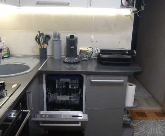 Дава се под наем Двустаен апартамент в София, Люлин 1 - 47 кв.м за 350 € - Снимка #1