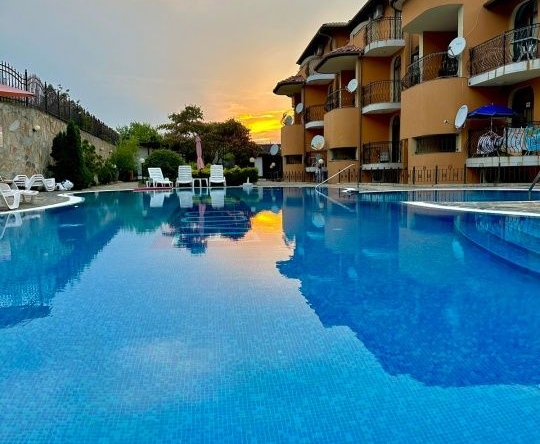 Дава се под наем Двустаен апартамент в Созопол - 50 кв.м за 229.5 € - Снимка #1