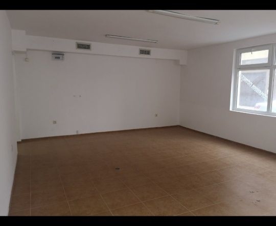 Магазин в Варна, Колхозен пазар - 50 кв.м за 1360 €/кв.м - Снимка #1