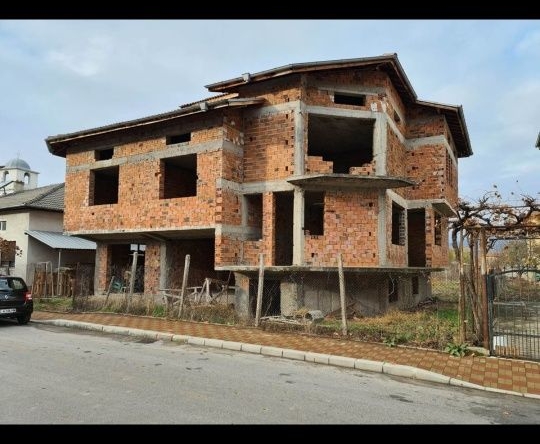 Къща в Хаджидимово - 196 кв.м за 409 €/кв.м - Снимка #1