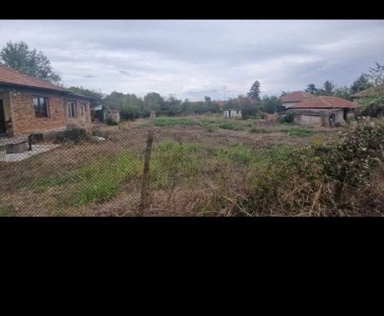 Парцел в Велико Търново, Бузлуджа - 800 кв.м за 16 €/кв.м - Снимка #1