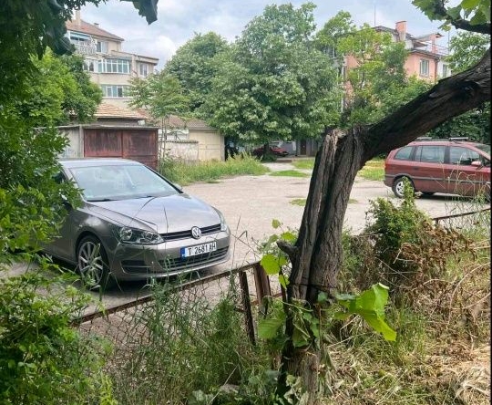 Парцел в Търговище, Запад 1 - 510 кв.м за 650 €/кв.м - Снимка #1