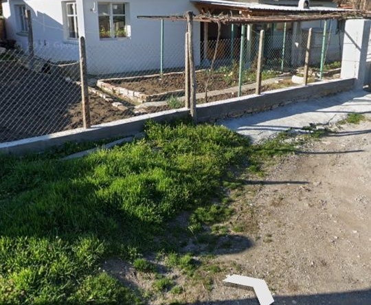 Къща в Симеоновград - 1450 кв.м за 11 €/кв.м - Снимка #1