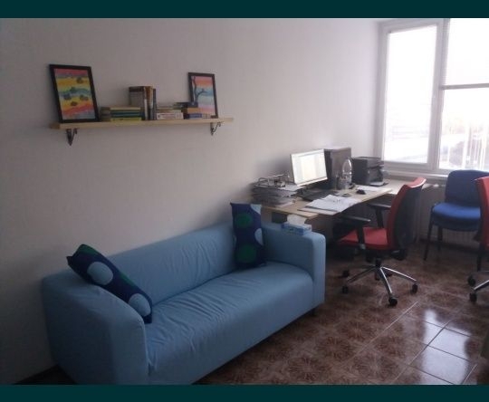 Дава се под наем Офис в София, Изток - 20 кв.м за 112.2 € - Снимка #1