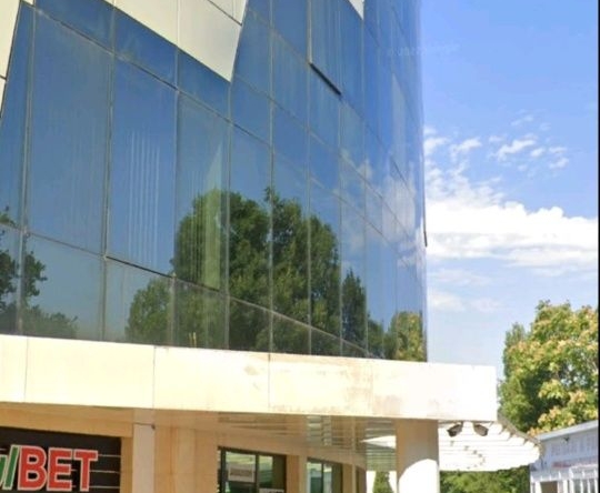 Дава се под наем Офис в Варна, Трошево - 56 кв.м за 403 € - Снимка #1