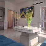 Двустаен апартамент в Варна, Център - 70 кв.м за 3558 €/кв.м - Снимка #1