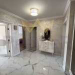 Тристаен апартамент в Варна, Център - 150 кв.м за 4394 €/кв.м - Снимка #1