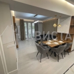 Дава се под наем Тристаен апартамент в София, Център - 85 кв.м за 688.5 € - Снимка #1