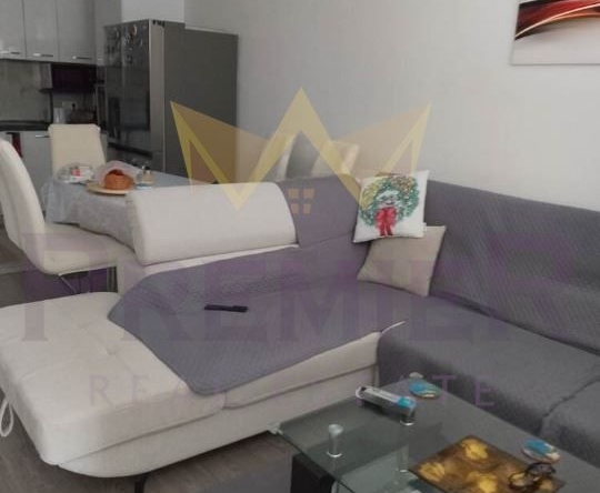 Тристаен апартамент в Бургас, Меден рудник - зона Б - 85 кв.м за 1412 €/кв.м - Снимка #1