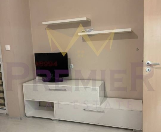 Двустаен апартамент в Бургас, Изгрев - 50 кв.м за 2000 €/кв.м - Снимка #1